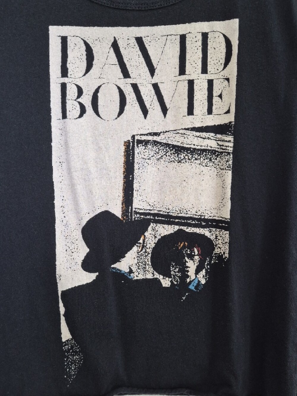 David Bowie Black Graphic Band Sleeveless Tee - Picture 4 of 8